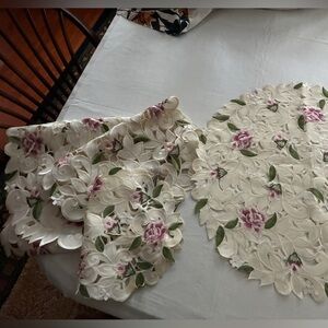 Pink Rose Floral Embroidered Runner set